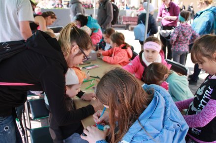 Smerfne popoludnie - warsztaty plastyczne